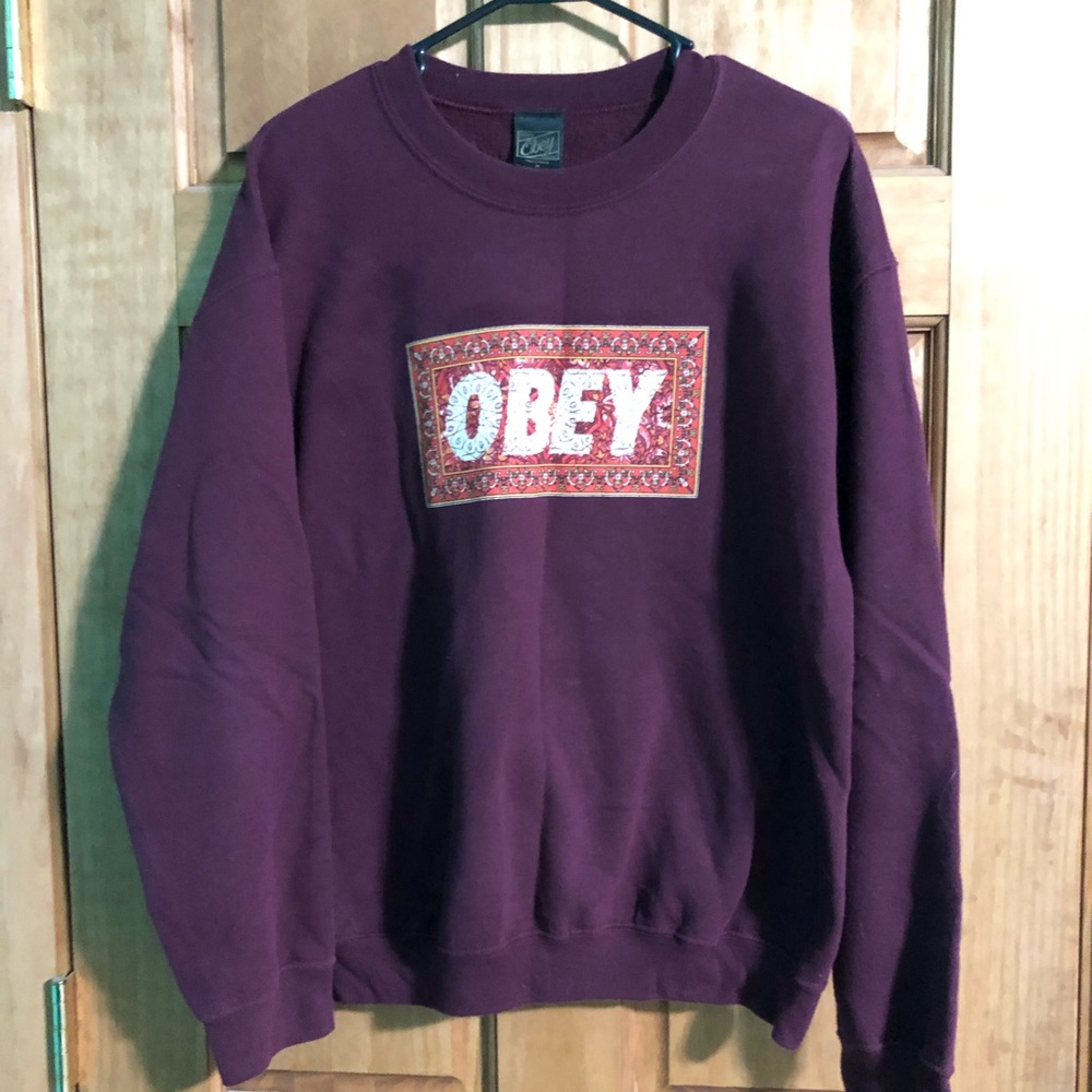 OBEY Crew Neck sweater